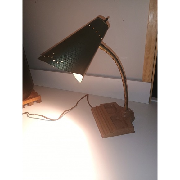 Vintage Mod Century Desk Lamp Organizer Tray Metal Shade - Picture 8 of 8